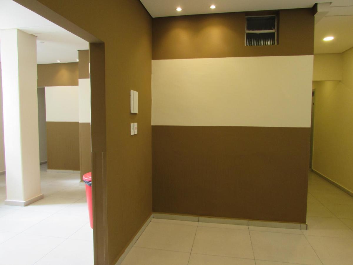 Hotel Salomao - Proximo A 25 De Marco, Bom Retiro, Bras E Rua Santa Efigenia, A 2 Minutos Do Mirante Sampa Sky E Pista De Skate Anhangabau Σάο Πάολο Εξωτερικό φωτογραφία
