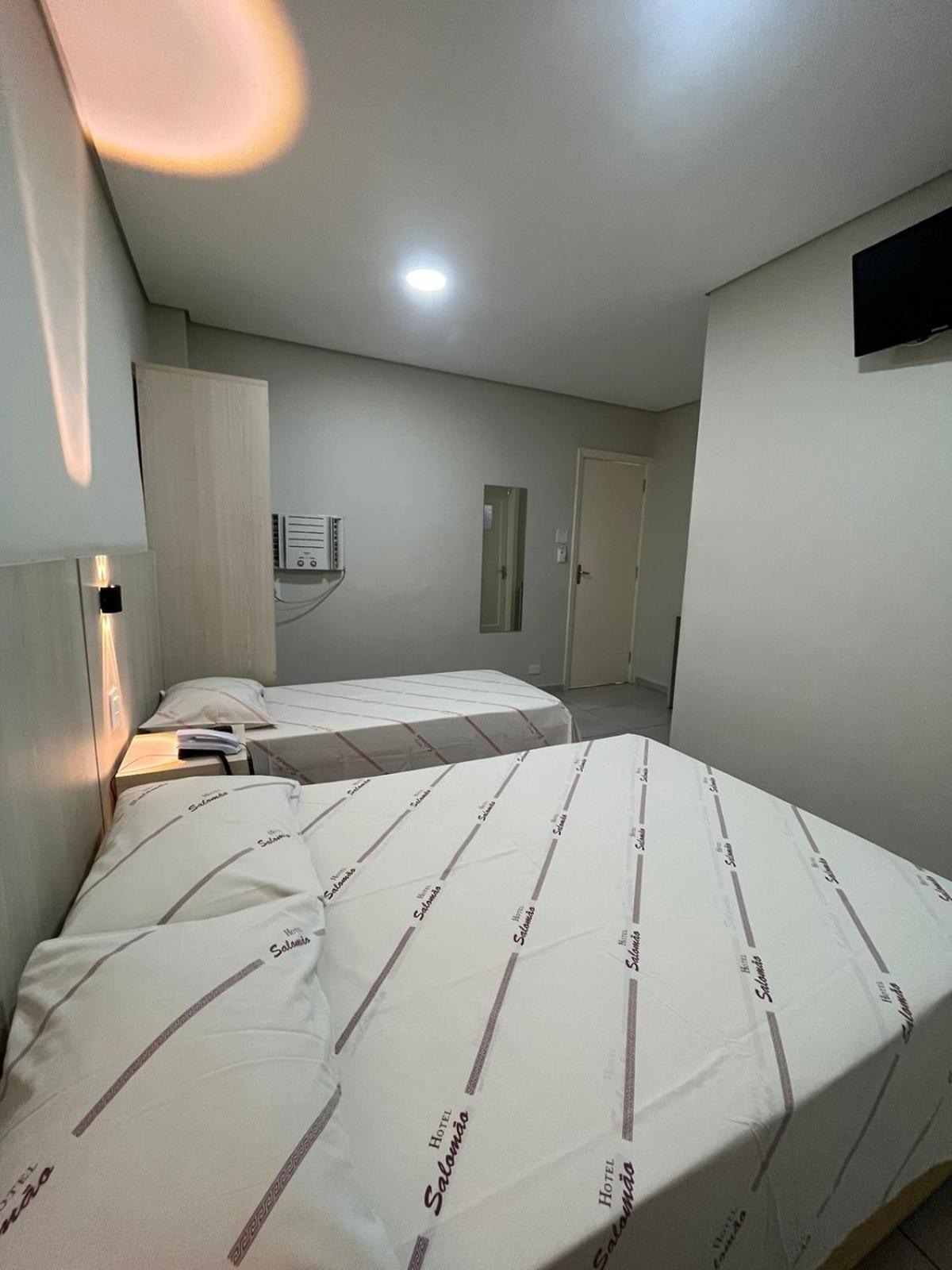 Hotel Salomao - Proximo A 25 De Marco, Bom Retiro, Bras E Rua Santa Efigenia, A 2 Minutos Do Mirante Sampa Sky E Pista De Skate Anhangabau Σάο Πάολο Εξωτερικό φωτογραφία