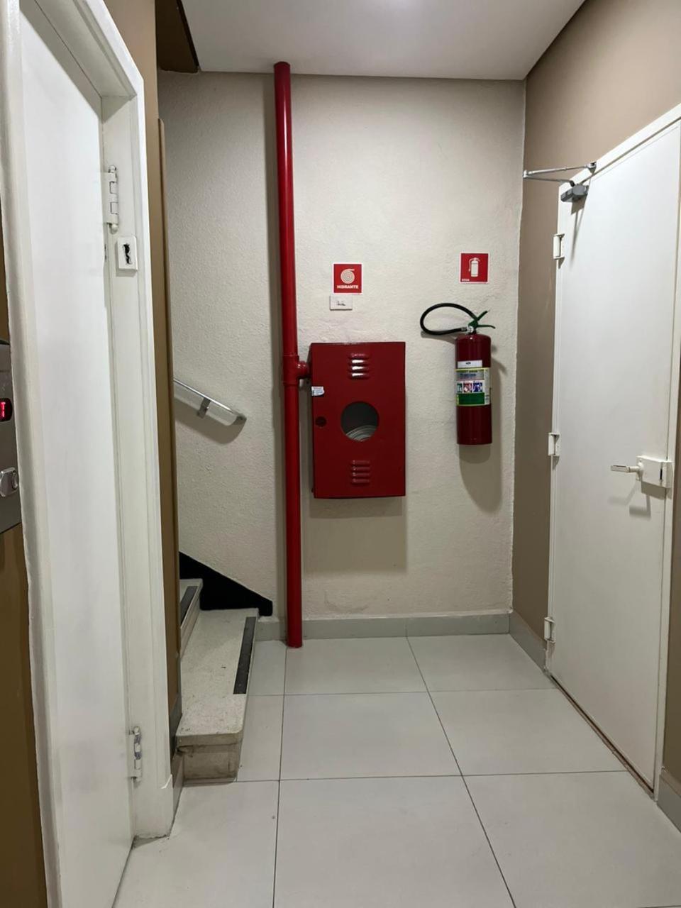 Hotel Salomao - Proximo A 25 De Marco, Bom Retiro, Bras E Rua Santa Efigenia, A 2 Minutos Do Mirante Sampa Sky E Pista De Skate Anhangabau Σάο Πάολο Εξωτερικό φωτογραφία