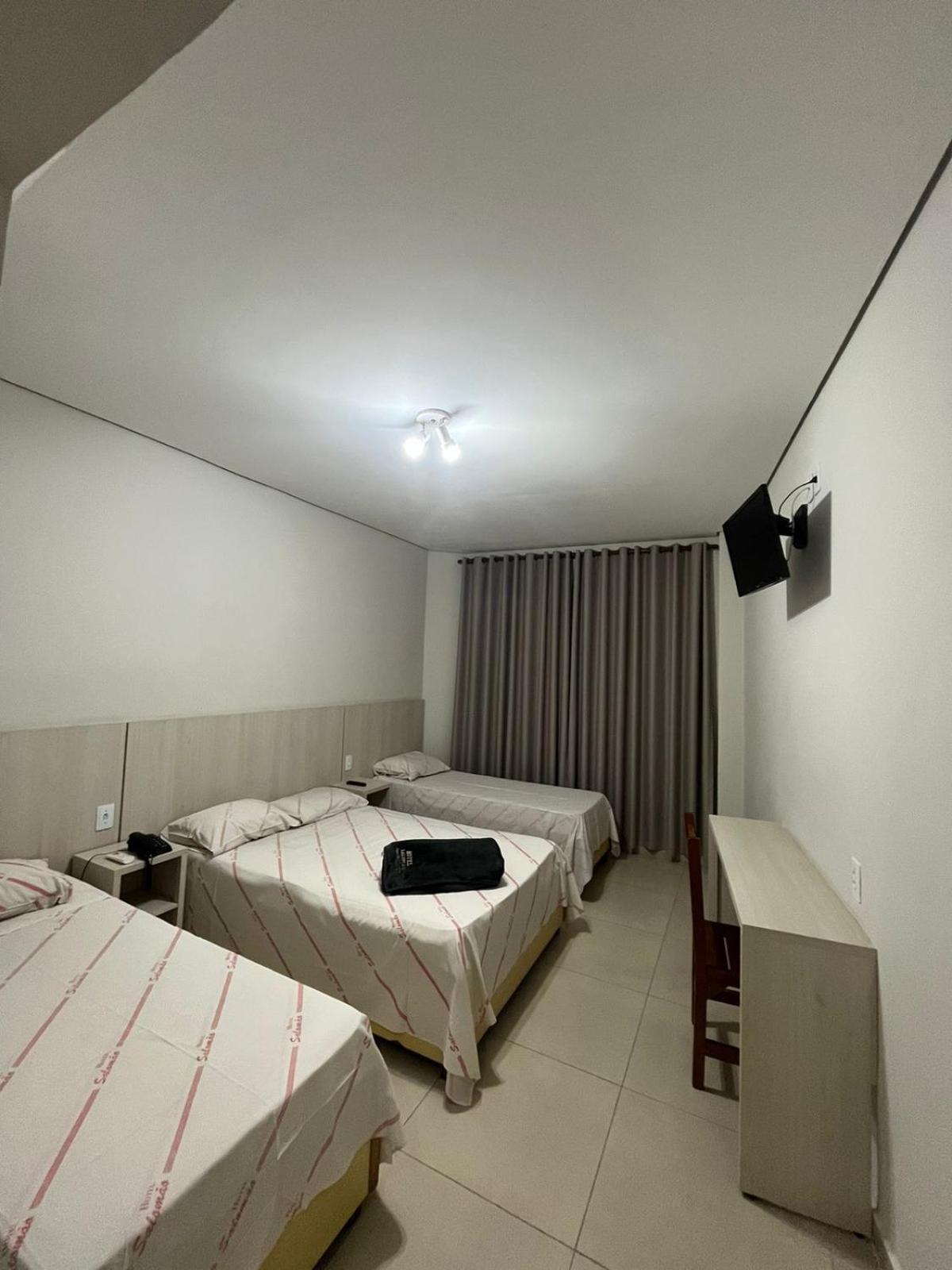 Hotel Salomao - Proximo A 25 De Marco, Bom Retiro, Bras E Rua Santa Efigenia, A 2 Minutos Do Mirante Sampa Sky E Pista De Skate Anhangabau Σάο Πάολο Εξωτερικό φωτογραφία